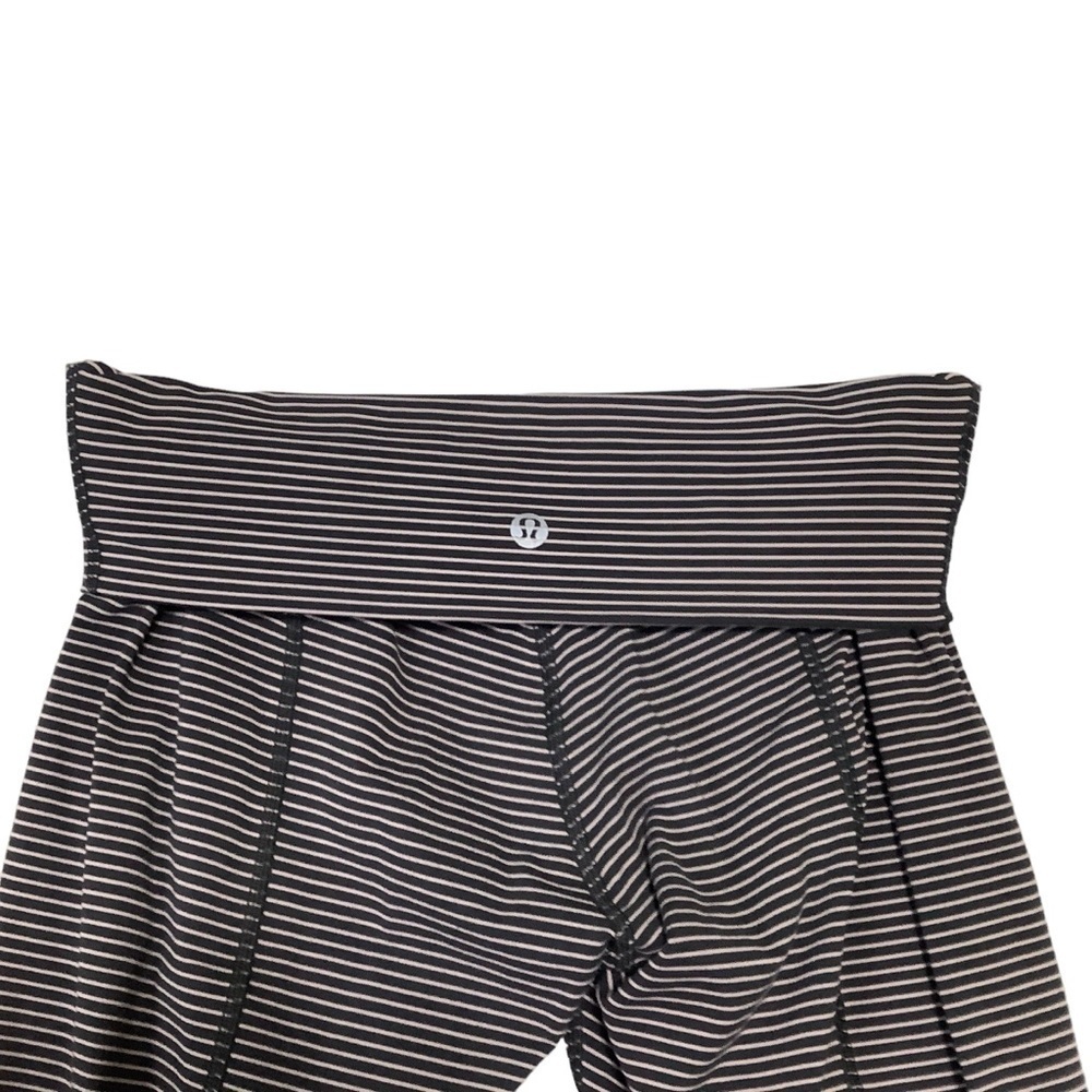 Lululemon Wunder Under Sz 4 Crop High-Rise *Roll Down Scallop Luxtreme 23" - Picture 12 of 13